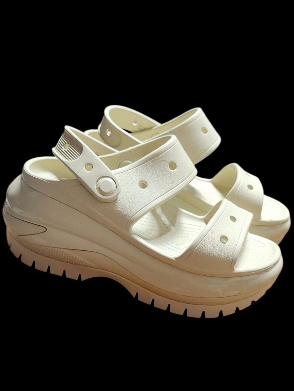 Crocs Classic Mega Crush Platform Sandals – Bone (Off-White/Cream) – Unisex